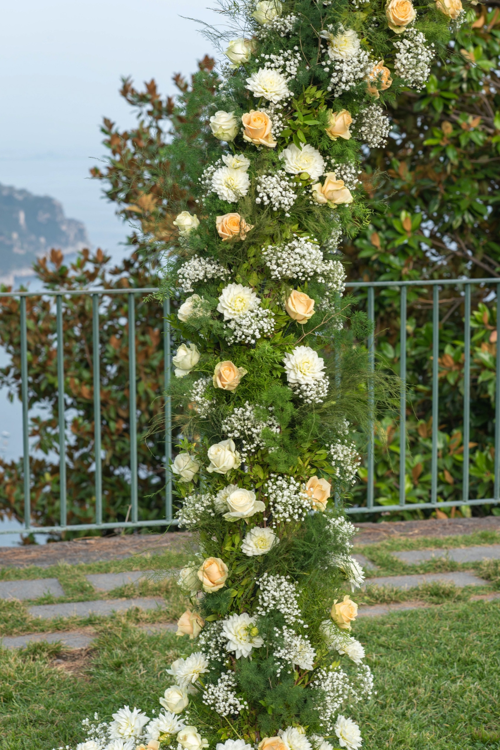 civil-wedding-ceremony in ravello